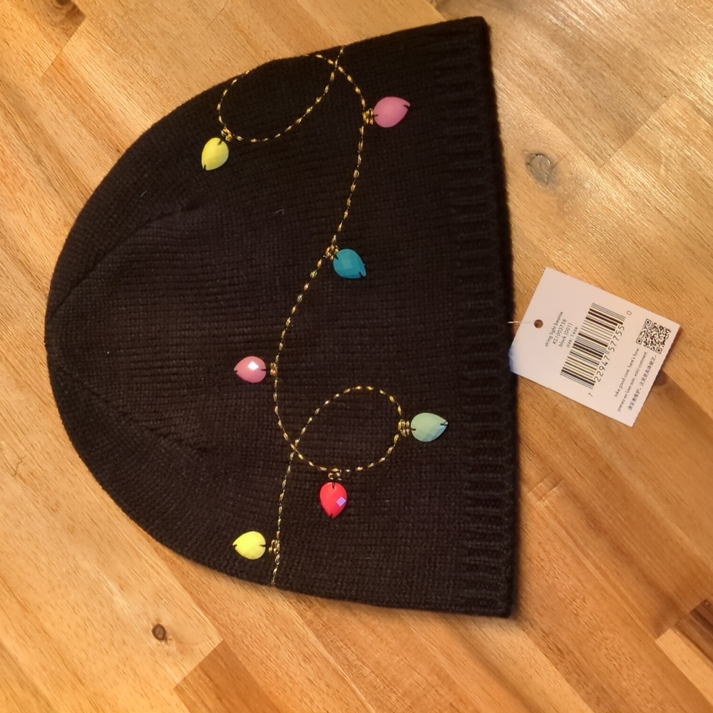 Kate Spade Christmas string light beanie NWT